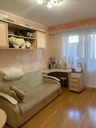 4-к. квартира, 87,2 м², 3/10 эт.