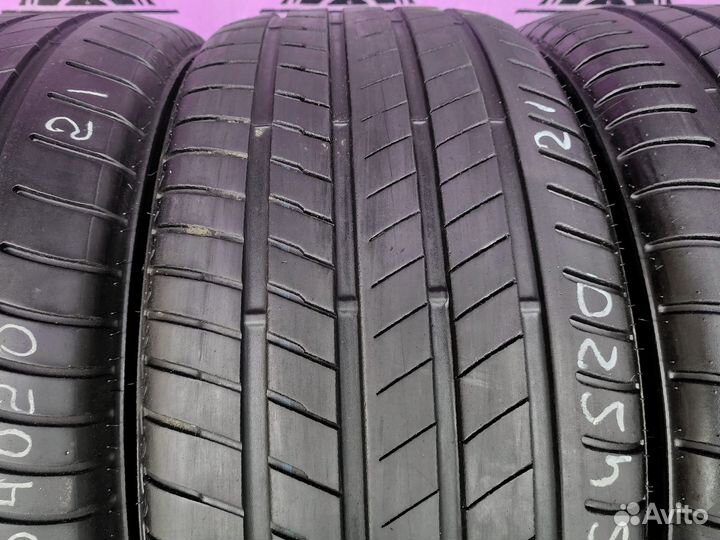 Bridgestone Alenza 001 275/45 R20 и 305/40 R20