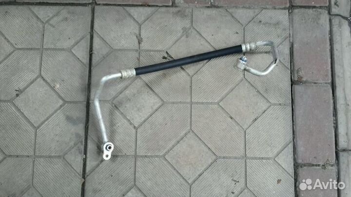 Hyundai Solaris трубка кондиционера