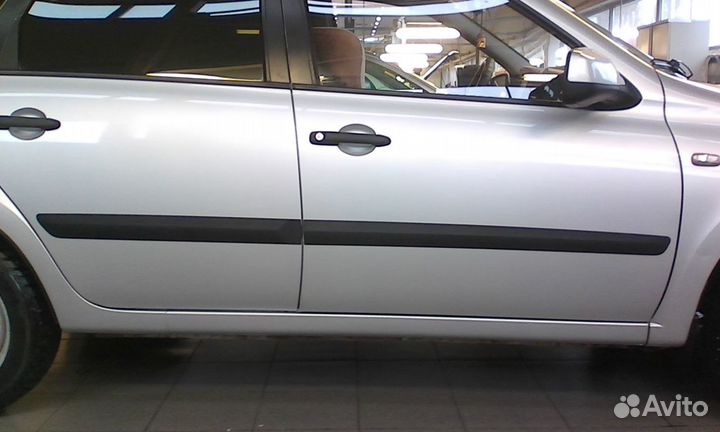 Резиновые молдинги LADA Granta