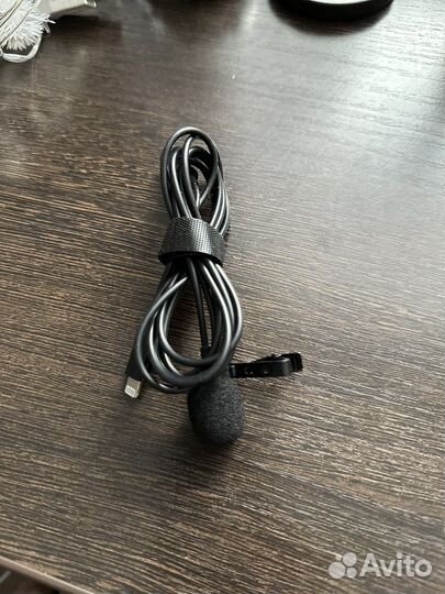 Микрофон петличный iPhone