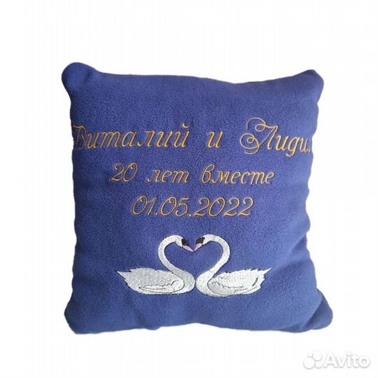 Подушка с вышивкой