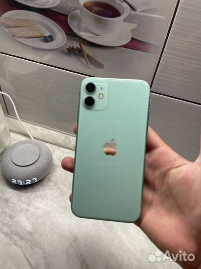 iPhone 11, 64 ГБ