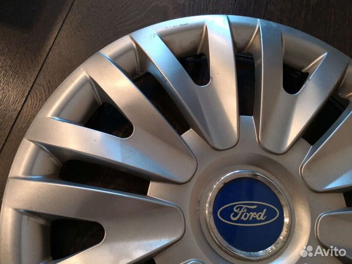 Колпак Ford форд R16