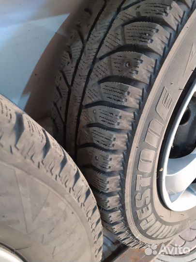 Bridgestone Ice Cruiser 7000 175/70 R13