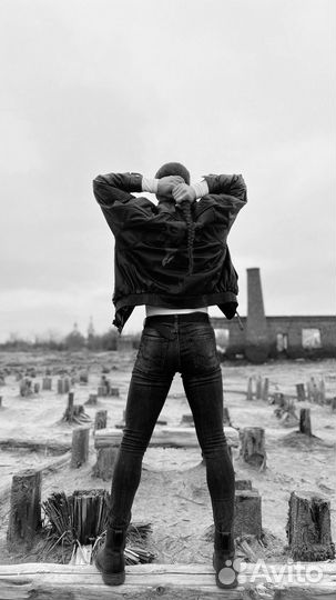 Кожаная винтажная куртка В стиле 