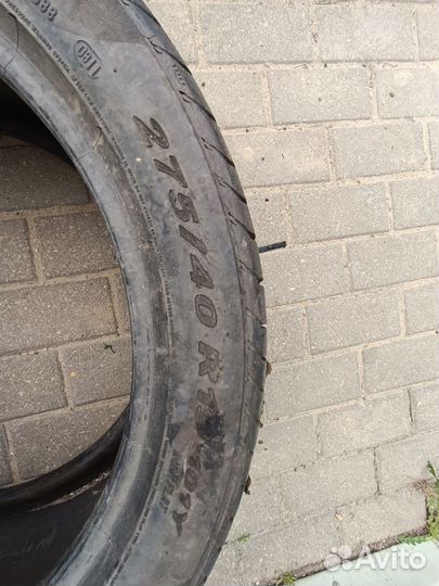 Pirelli P Zero 275/40 R19