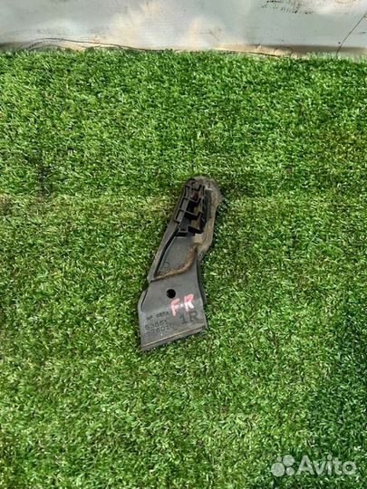 Защита крыла передняя правая Lexus Ux200 mzaa10