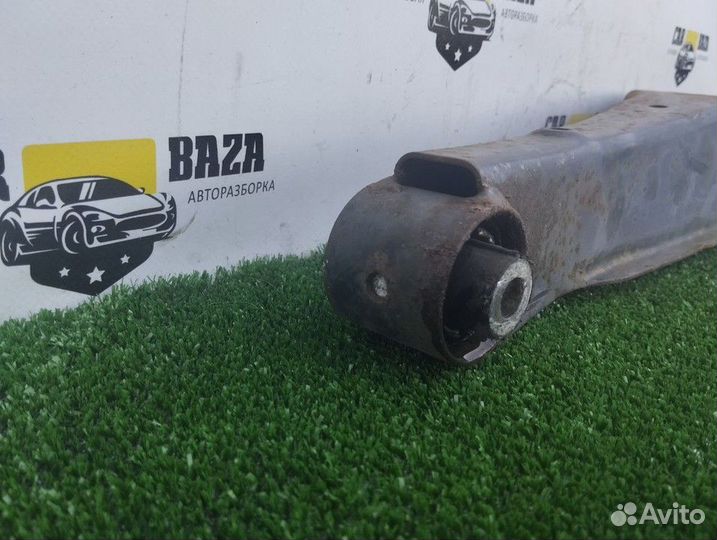 Рычаг подвески задний нижний левый