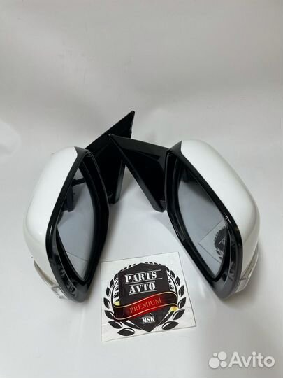 Зеркала Infiniti QX56 QX80 Z62 белые комплект