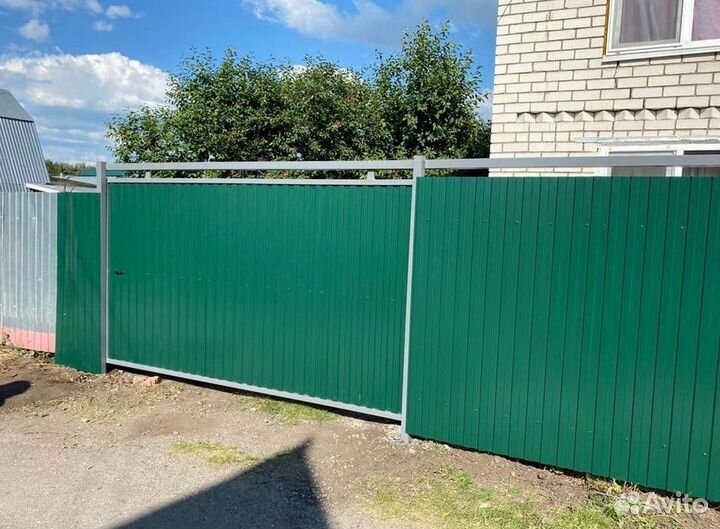 Забор из профнастила в рассрочку