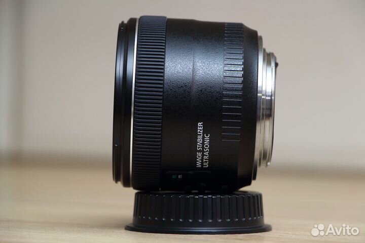 Canon EF 35mm f 2 IS USM