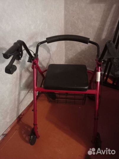 Ходунки для взрослых на колесах