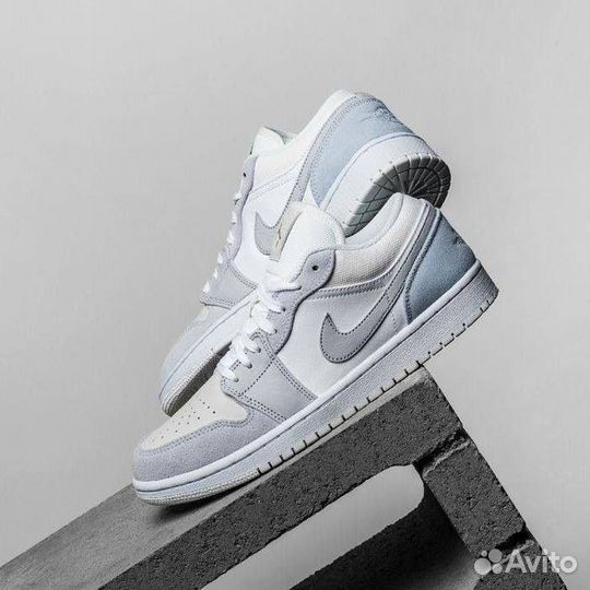 Ккроссовки jordan air jordav 1