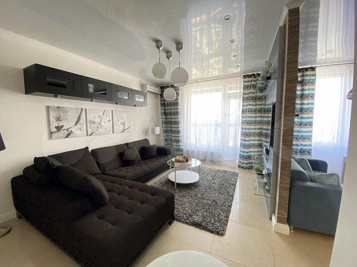 2-к. квартира, 85 м², 19/25 эт.