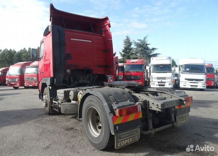 Pазбираем грузовик Volvo FH 1993-1999