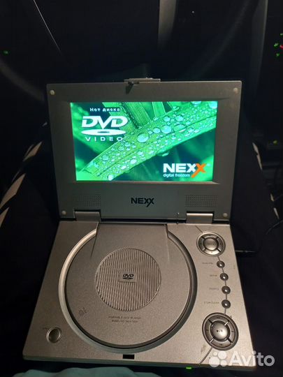 Портативный видеопроигрыватель