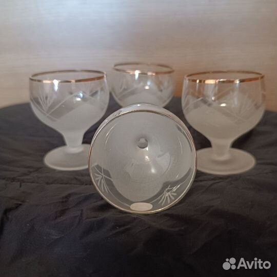 Стопки, рюмки