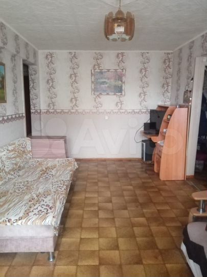 3-к. квартира, 60 м², 3/5 эт.