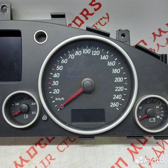 Щиток приборов Volkswagen Touareg AZZ 2006