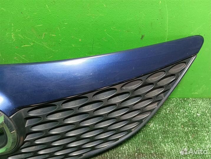 Решетка радиатора Mazda 3 (BK) 2005