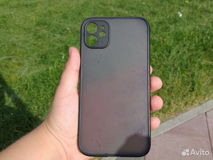 Чехол на айфон 11