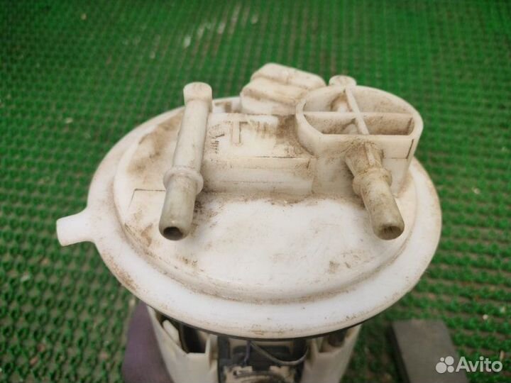 Насос топливный Лада Приора 2006