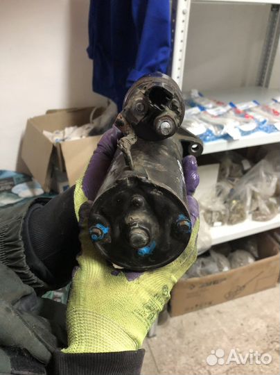 Стартер от toyota avensis