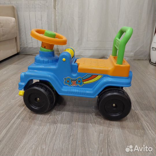 Детская машинка каталка