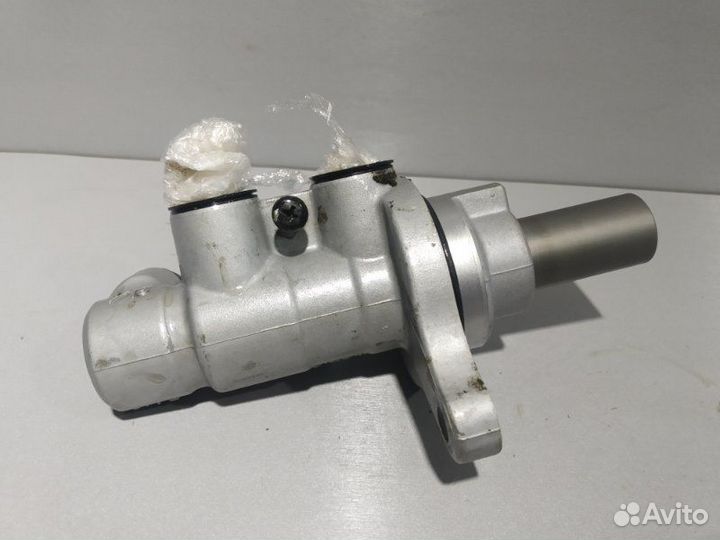 Главный тормозной цилиндр Kia Ceed 3 хэтчбек G4FG