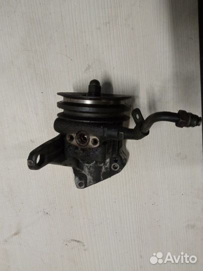 Насос гур Subaru 1800 H4 1981-1986