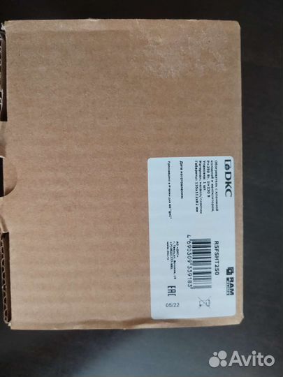 Обогреватель с клеммной колодкой и вентилятором