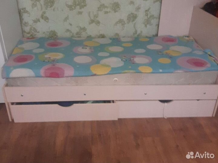 Детская кровать. Торг