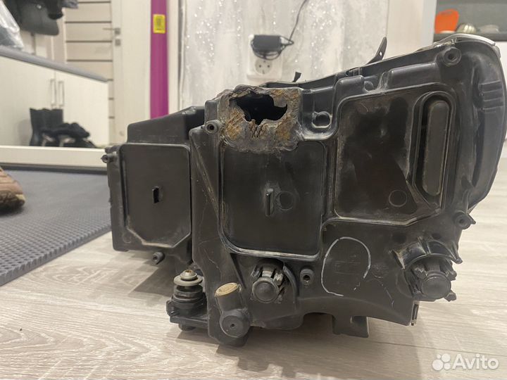 Фара правая на VW passat usa