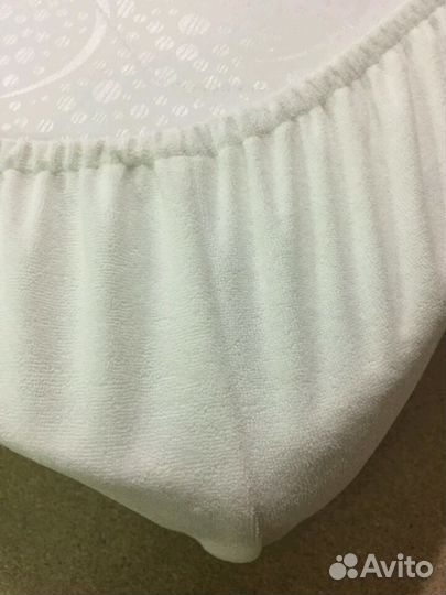 Наматрасник водонепроницаемый