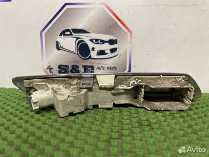 Повторитель поворота в крыло Bmw 5 F11 N52B25A