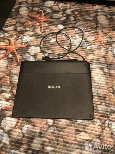 Графический планшет Wacom Intuos art m