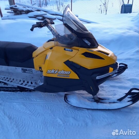 Продам снегоход BRP Ski-Doo Tundra LT550