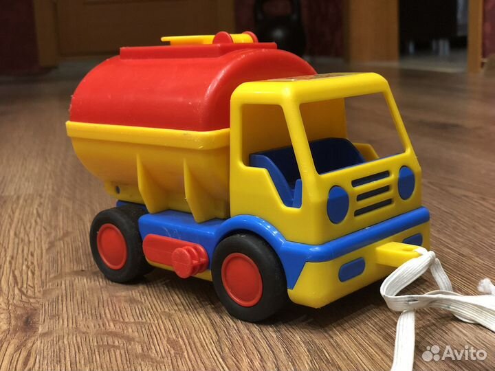 Машинка Полесье