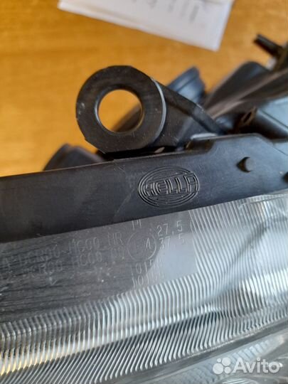 Новая фара правая Scenic II 2003-2009