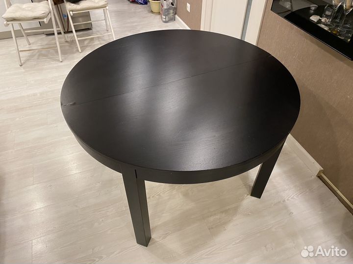 Стол обеденный IKEA bjursta