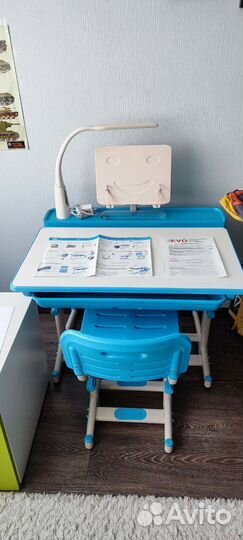 Растущая парта и стул комплект школв BD-04