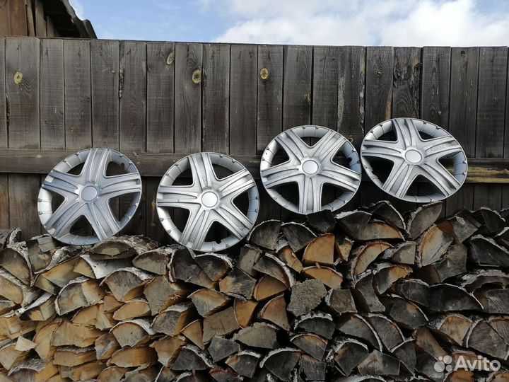Колпаки на колеса r 16
