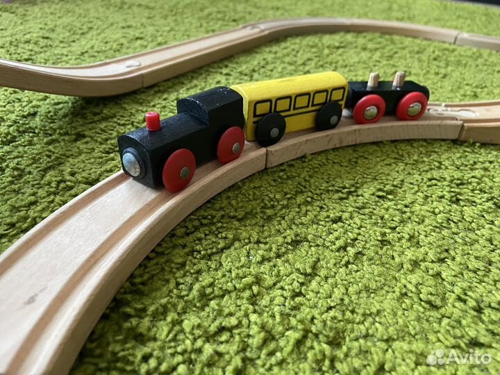 Несколько наборов железной дороги brio IKEA