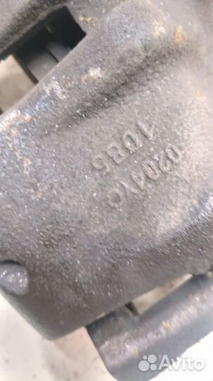 Суппорт Citroen C5, 2005