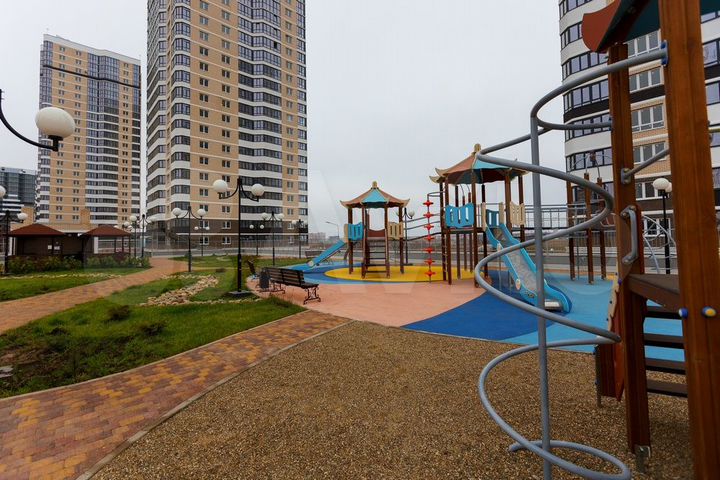 Квартира-студия, 26,6 м², 13/24 эт.