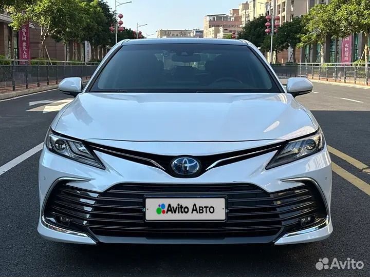 Toyota Camry 2.5 CVT, 2021, 52 000 км