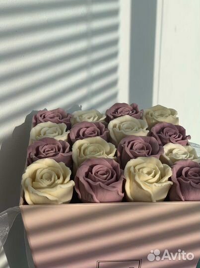 Сладкий подарок девушке