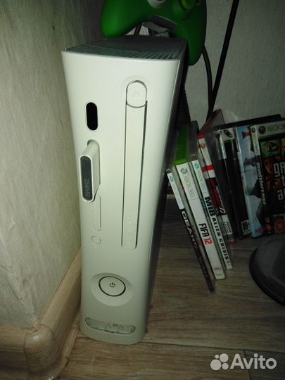 Xbox 360 120 gb прошитый LT 3.0