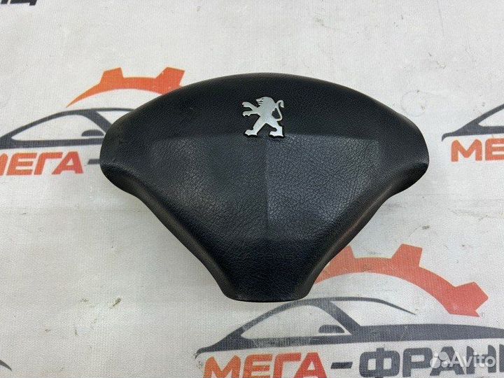 Подушка безопасности в руль Peugeot 407 седан RFJ